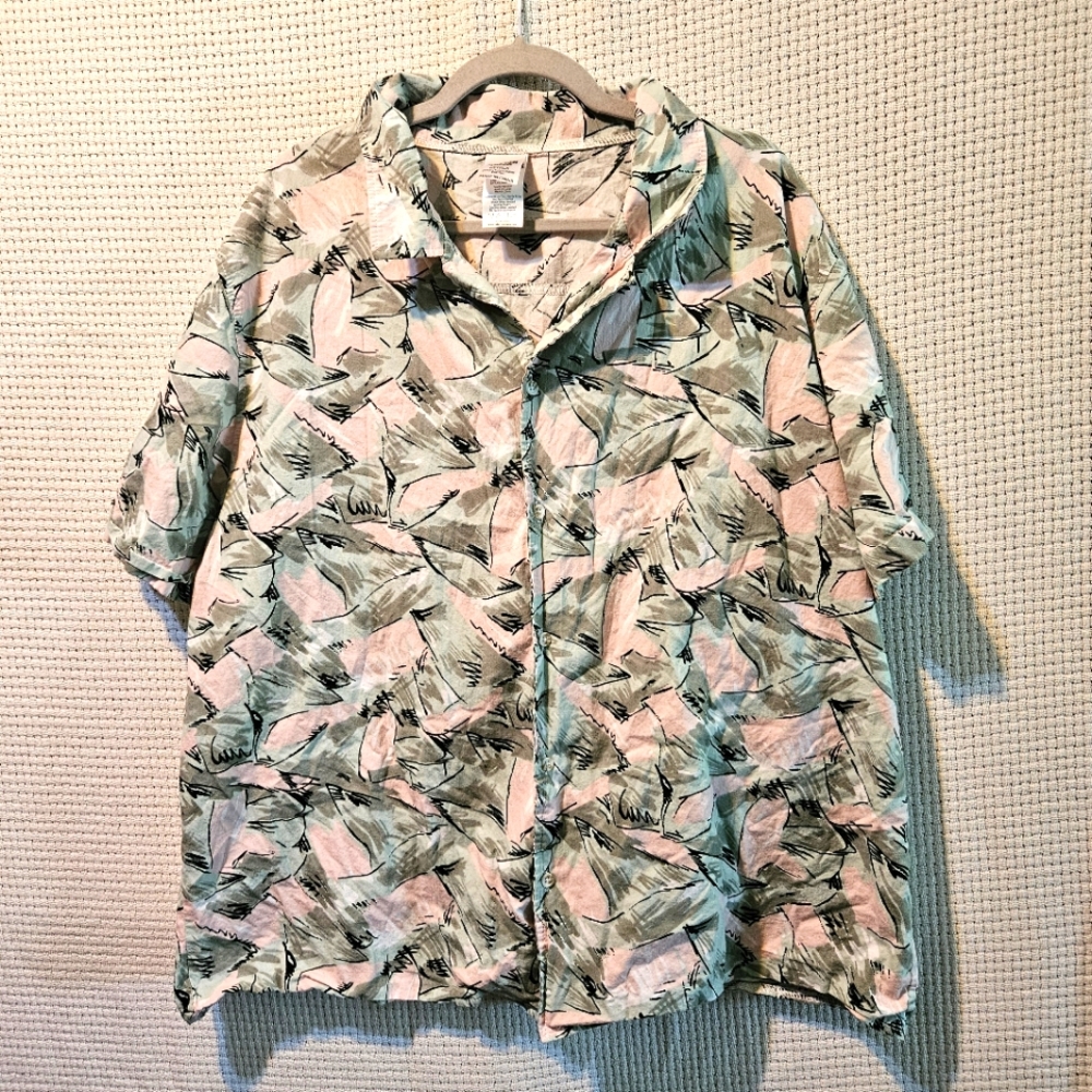 Stranger Things Hopper Tropical Leaf Print Button-Up Shirt XXL